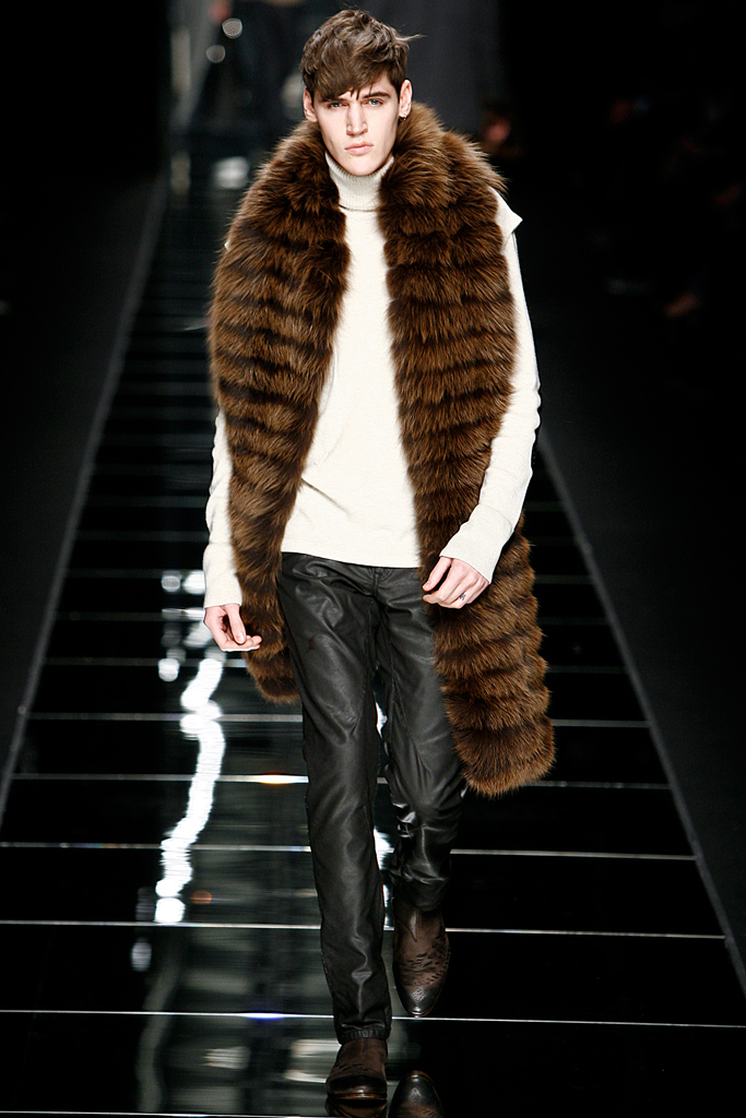 John Richmond 2011 �ﶬ��װ����ͼƬ