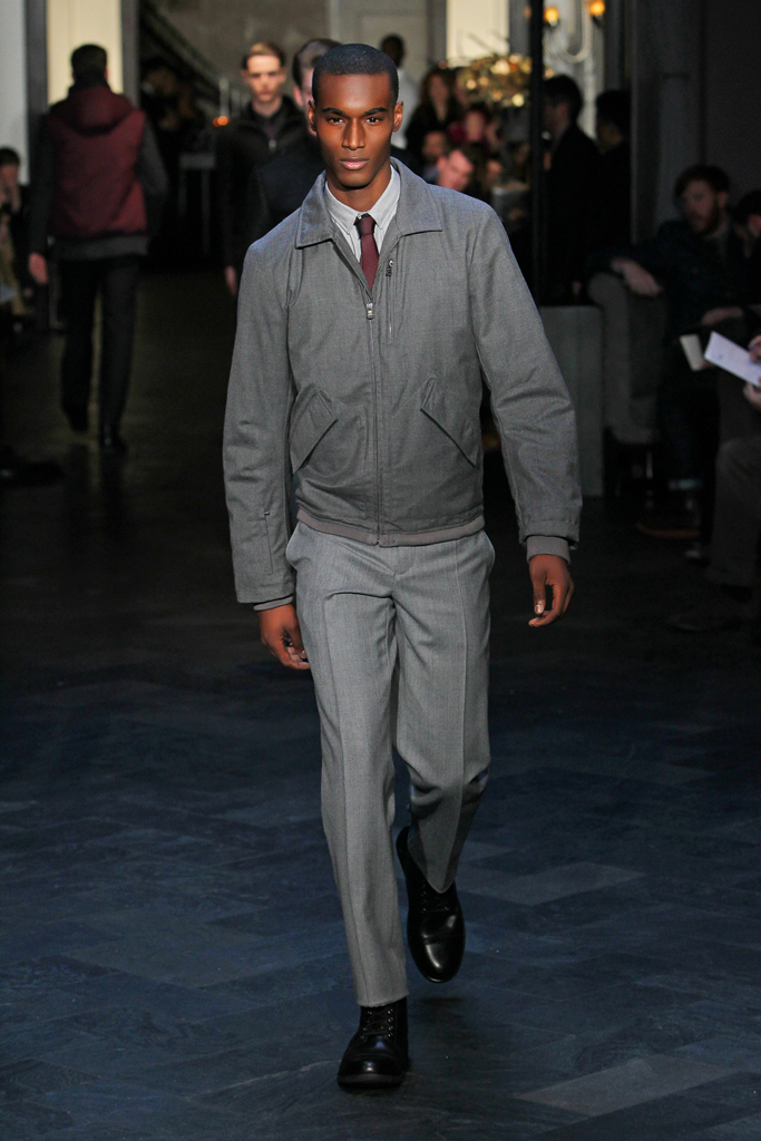 DKNY 2011秋冬秀场