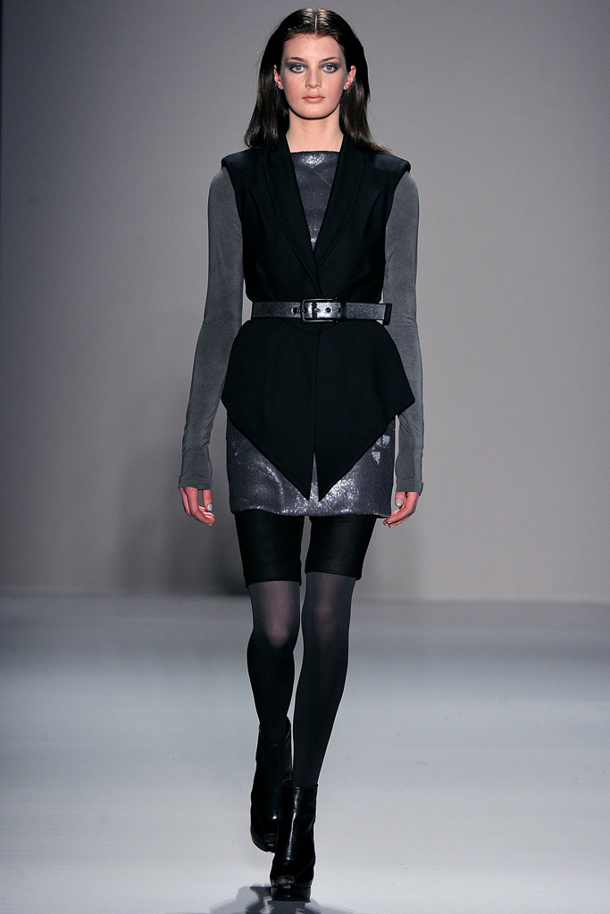 Nicole Miller 2011秋冬成衣