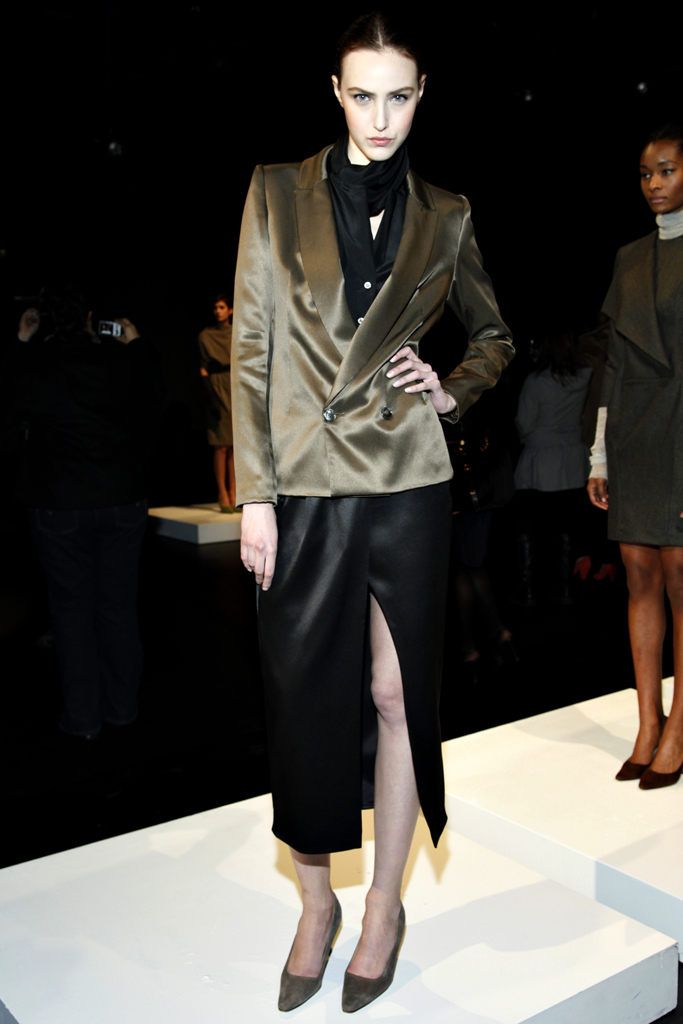 TRIAS 2011秋冬成衣