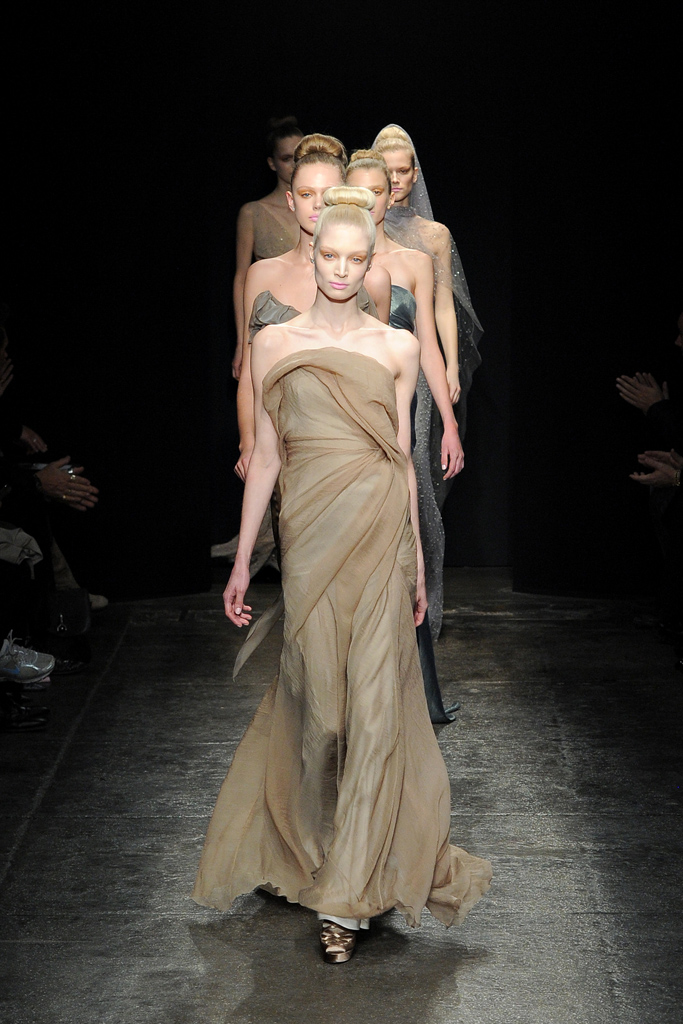 Donna Karan 2011秋冬成衣