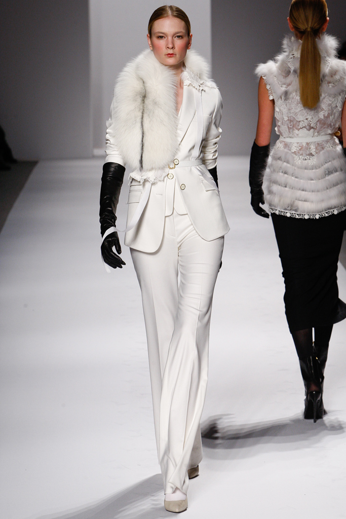 Elie Tahari 2011秋冬成衣