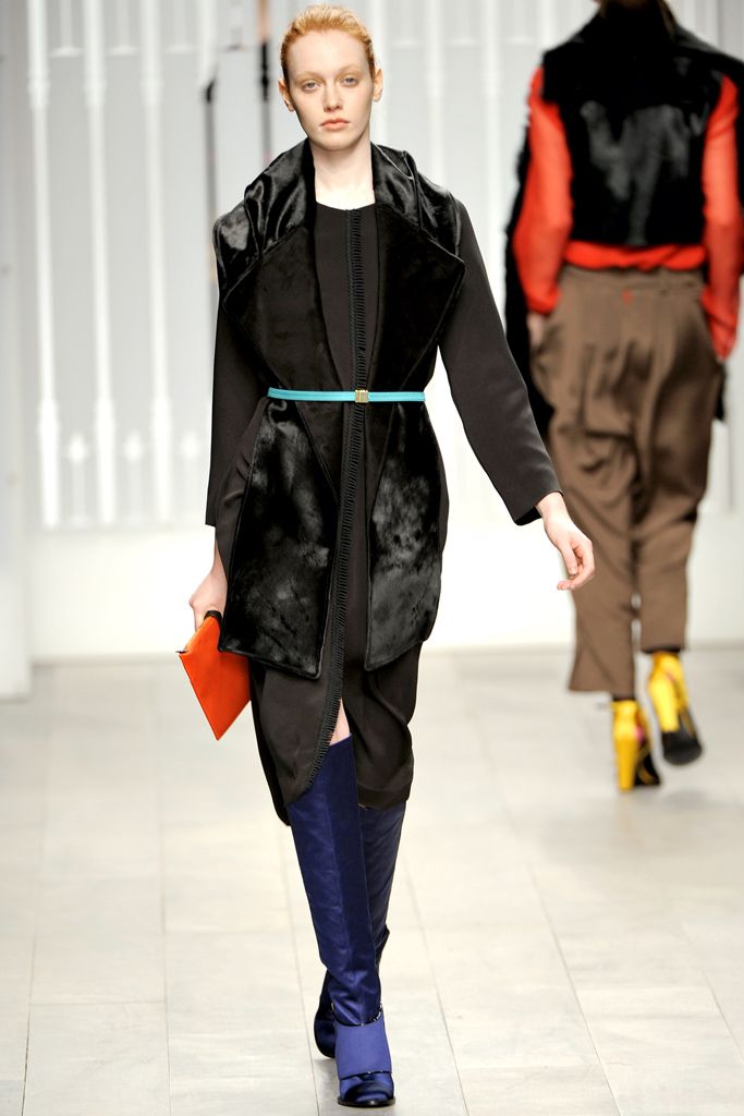Jaeger London 2011秋冬成衣