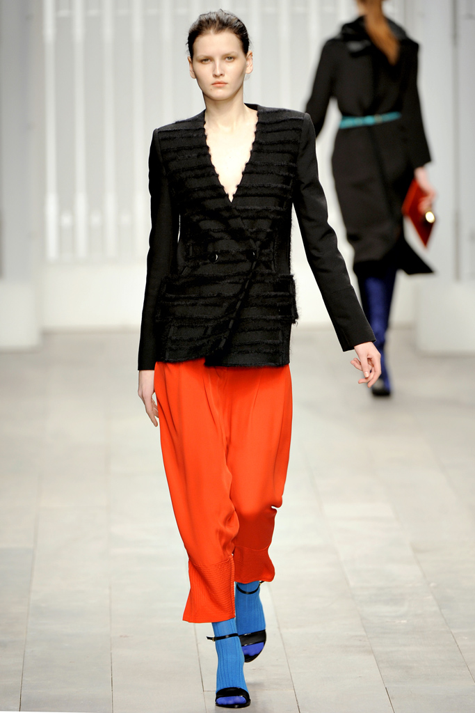 Jaeger London 2011秋冬成衣