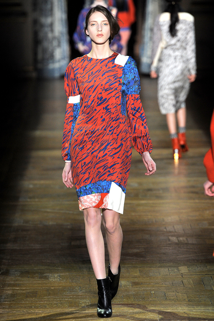 Dries Van Noten 2011秋冬成衣
