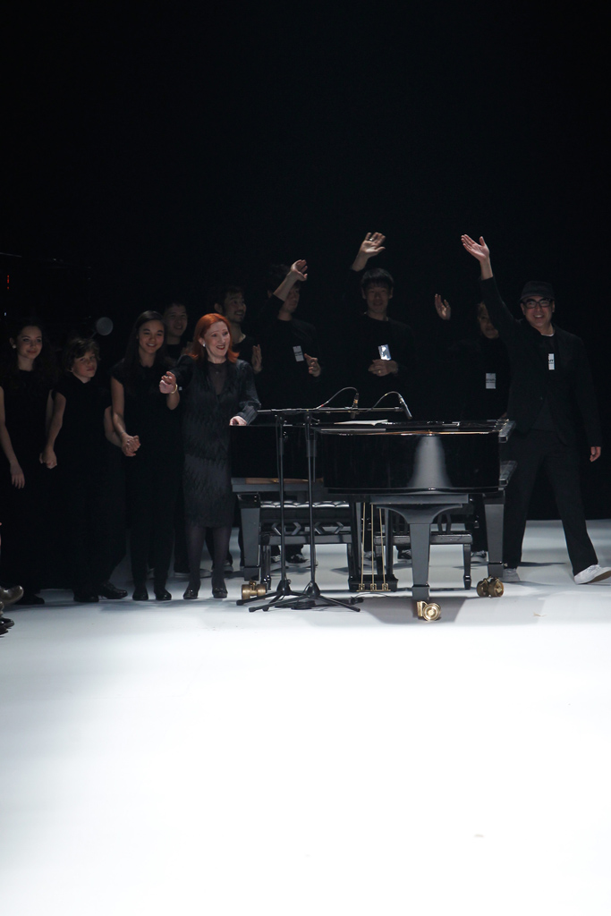 Issey Miyake 2011秋冬成衣