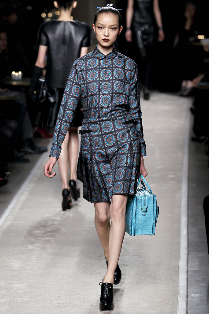 Loewe 2011秋冬成衣