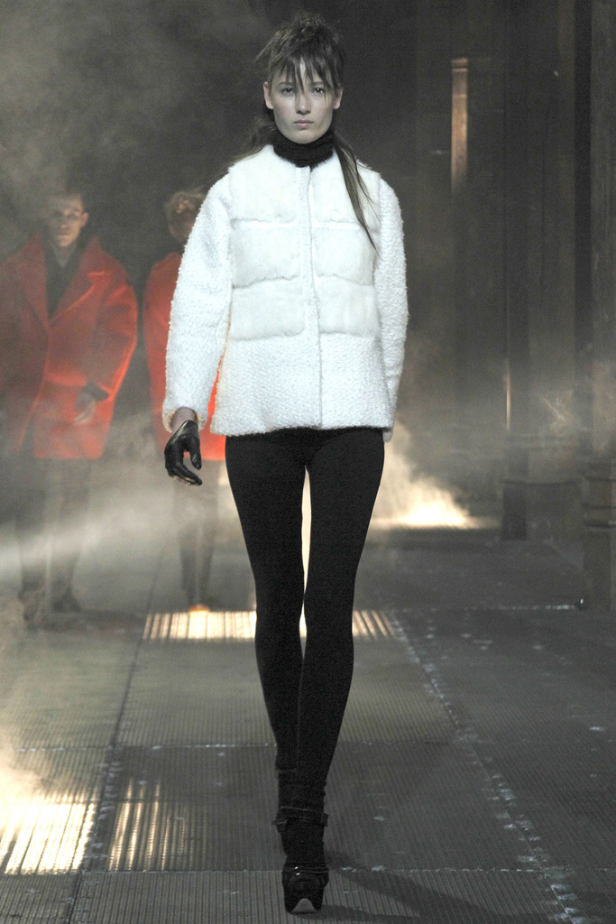 Moncler Gamme Rouge 2011�ﶬ���¸���ͼƬ
