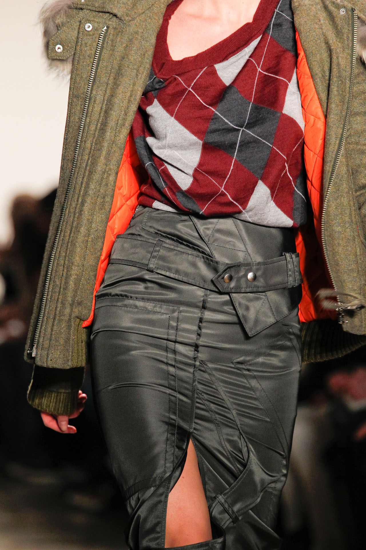 Altuzarra 2011�ﶬϸ�ڸ���ͼƬ