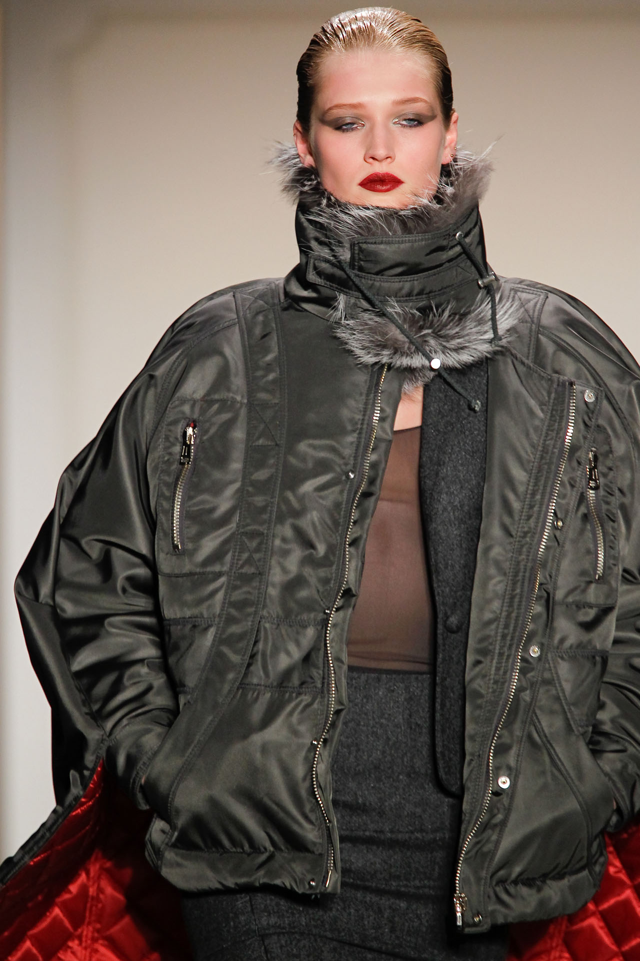 Altuzarra 2011�ﶬϸ�ڸ���ͼƬ