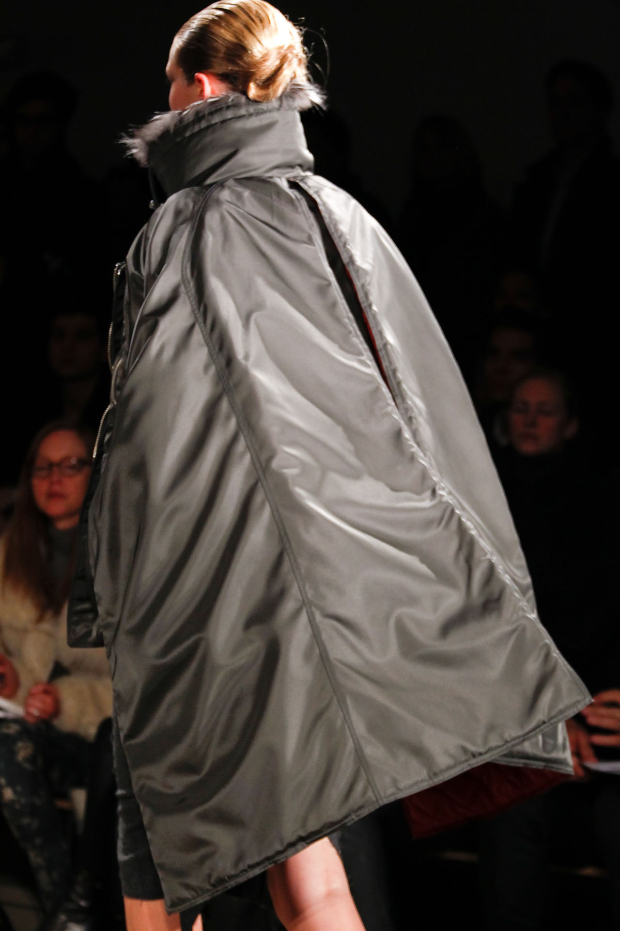 Altuzarra 2011�ﶬϸ�ڸ���ͼƬ
