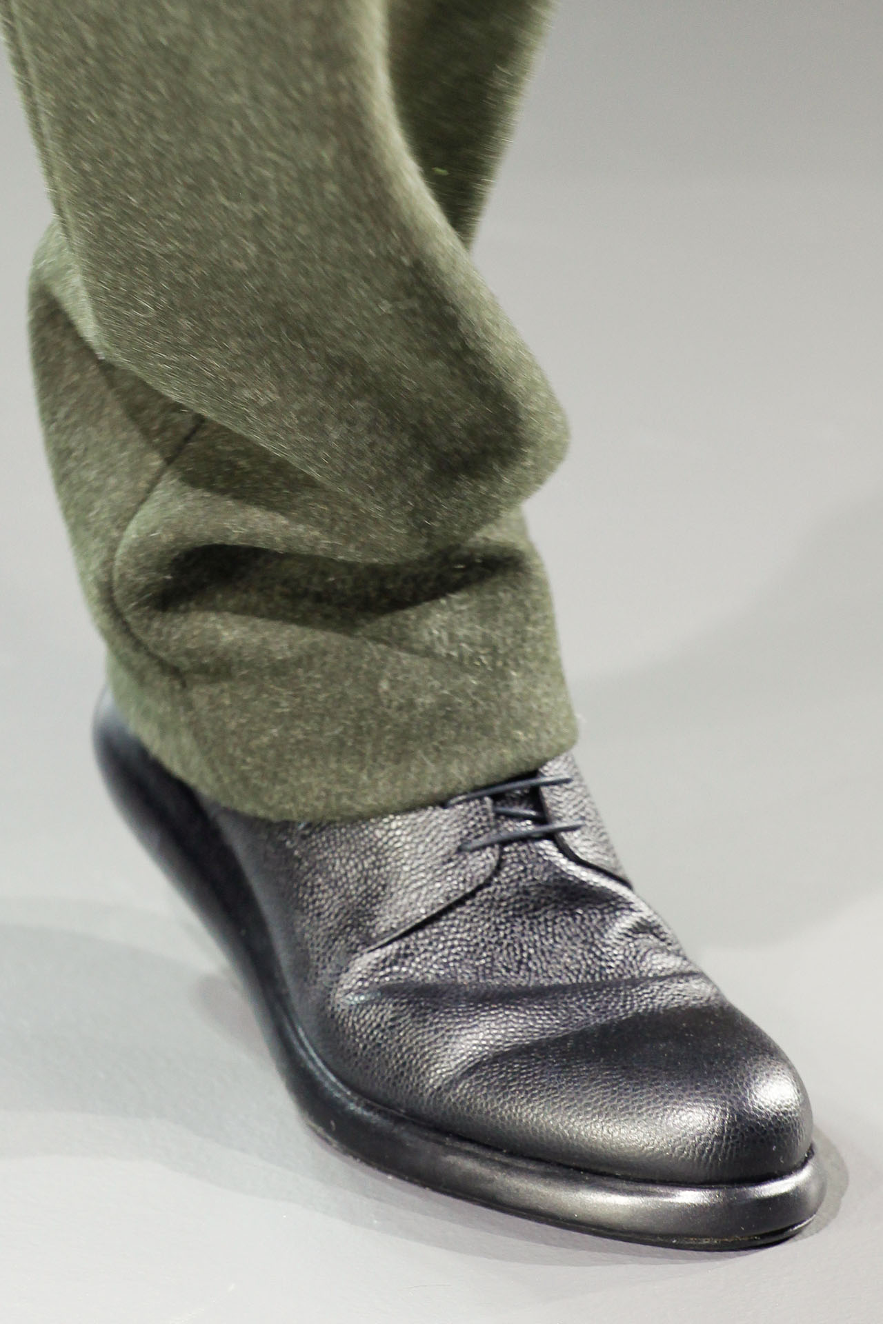 Calvin Klein 2011�ﶬ��װϸ�ڸ���ͼƬ