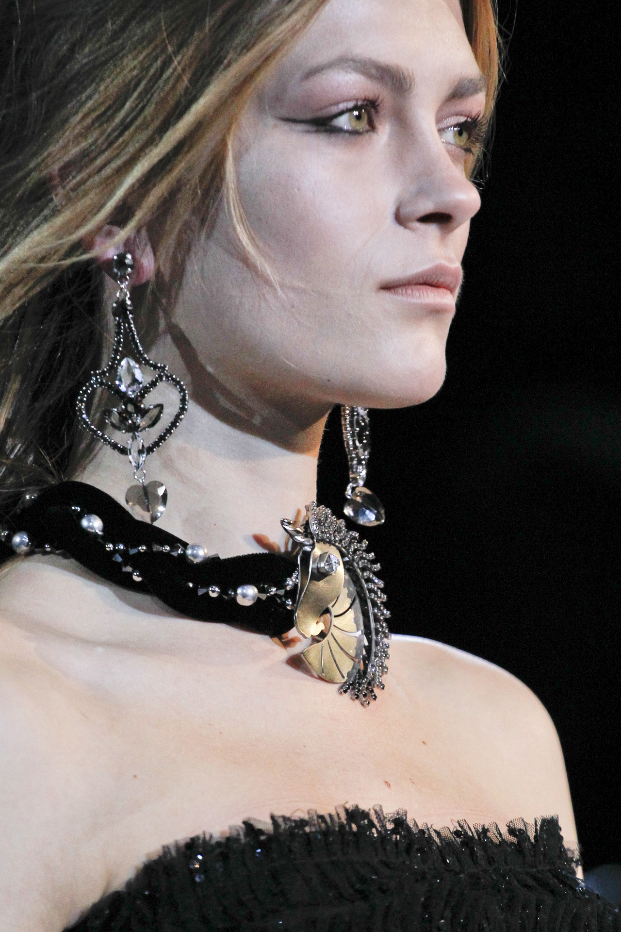Giorgio Armani 2011�ﶬϸ�ڸ���ͼƬ