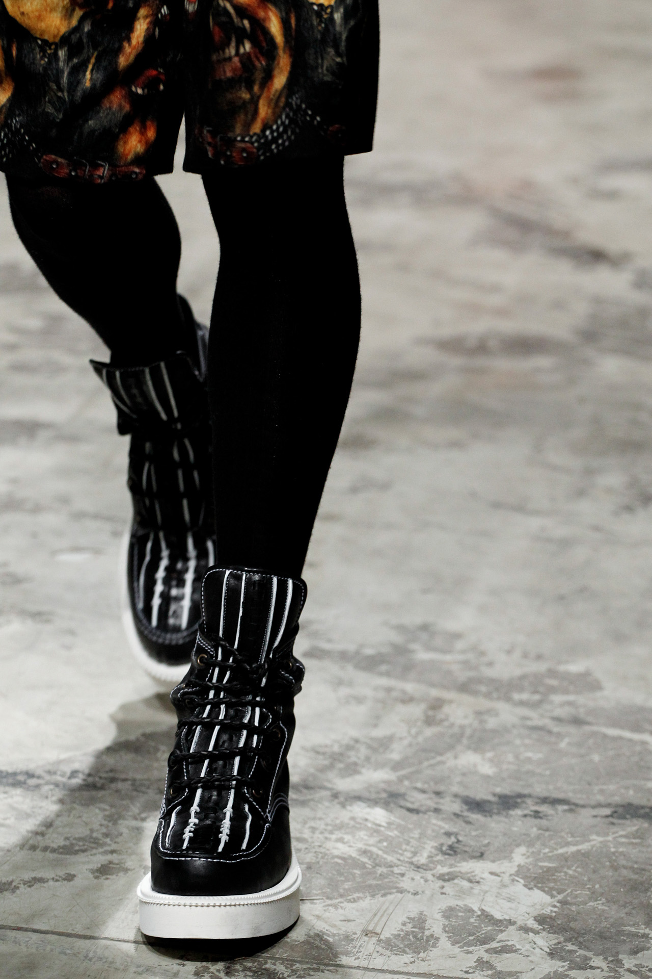 Givenchy 2011�ﶬ��װϸ�ڸ���ͼƬ