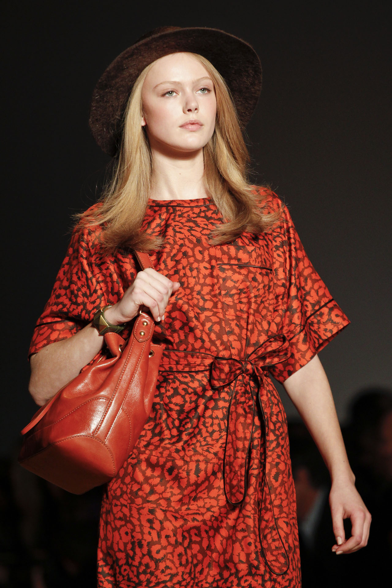 Marc by Marc Jacobs 2011�ﶬϸ�ڸ���ͼƬ