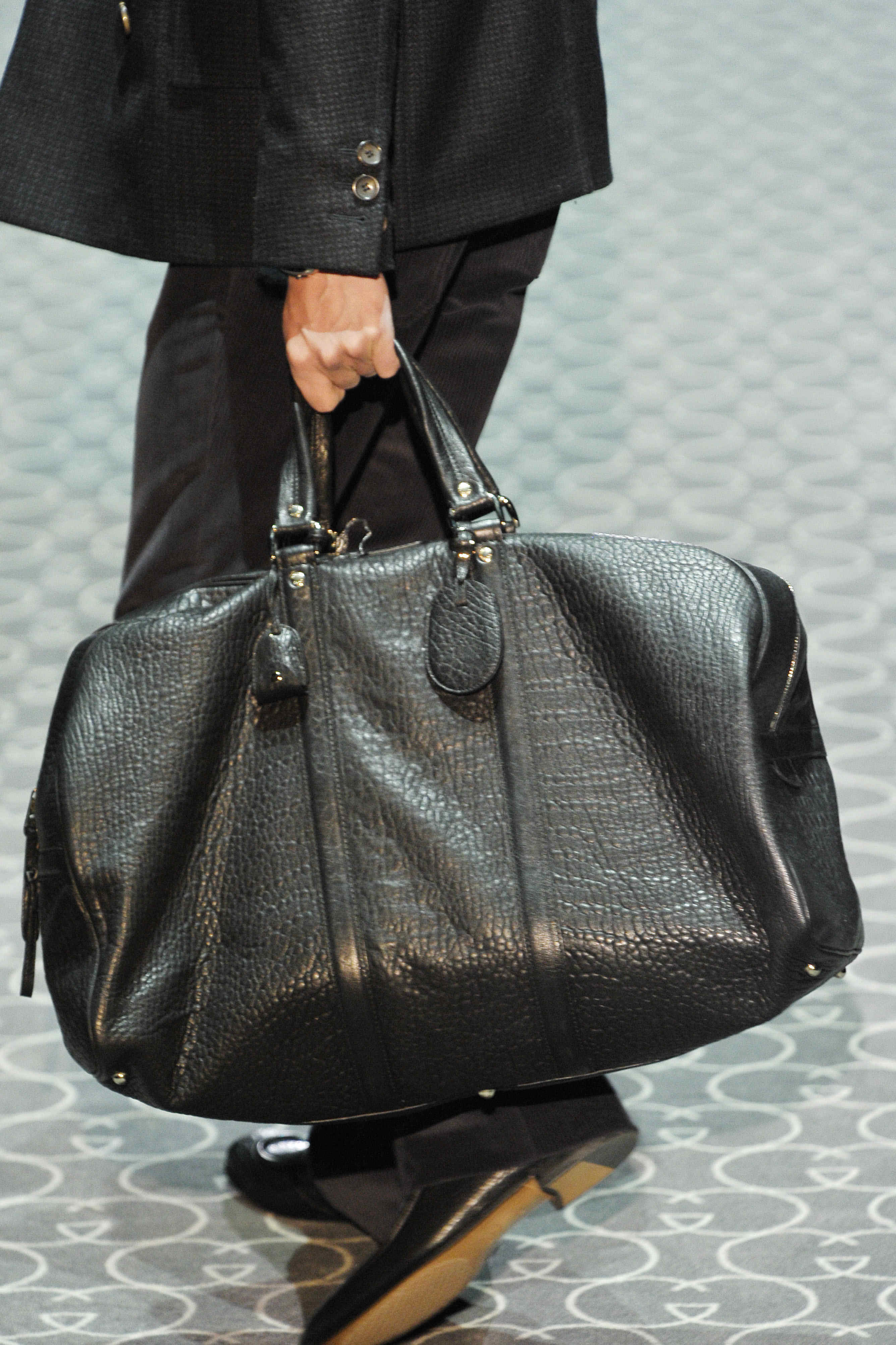 Gucci 2011�ﶬ��װ���θ���ͼƬ