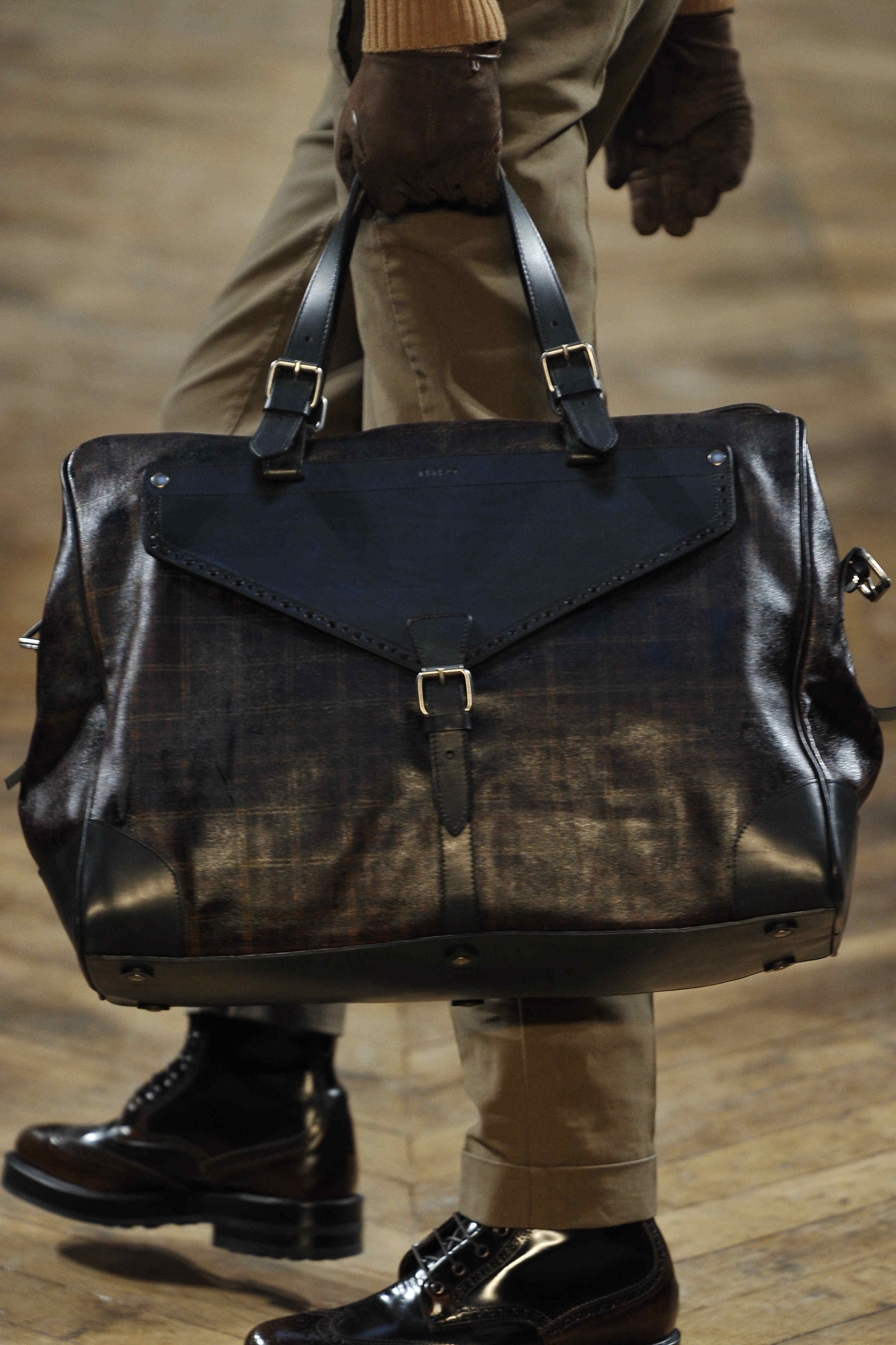 Kenzo 2011�ﶬ��װ���θ���ͼƬ
