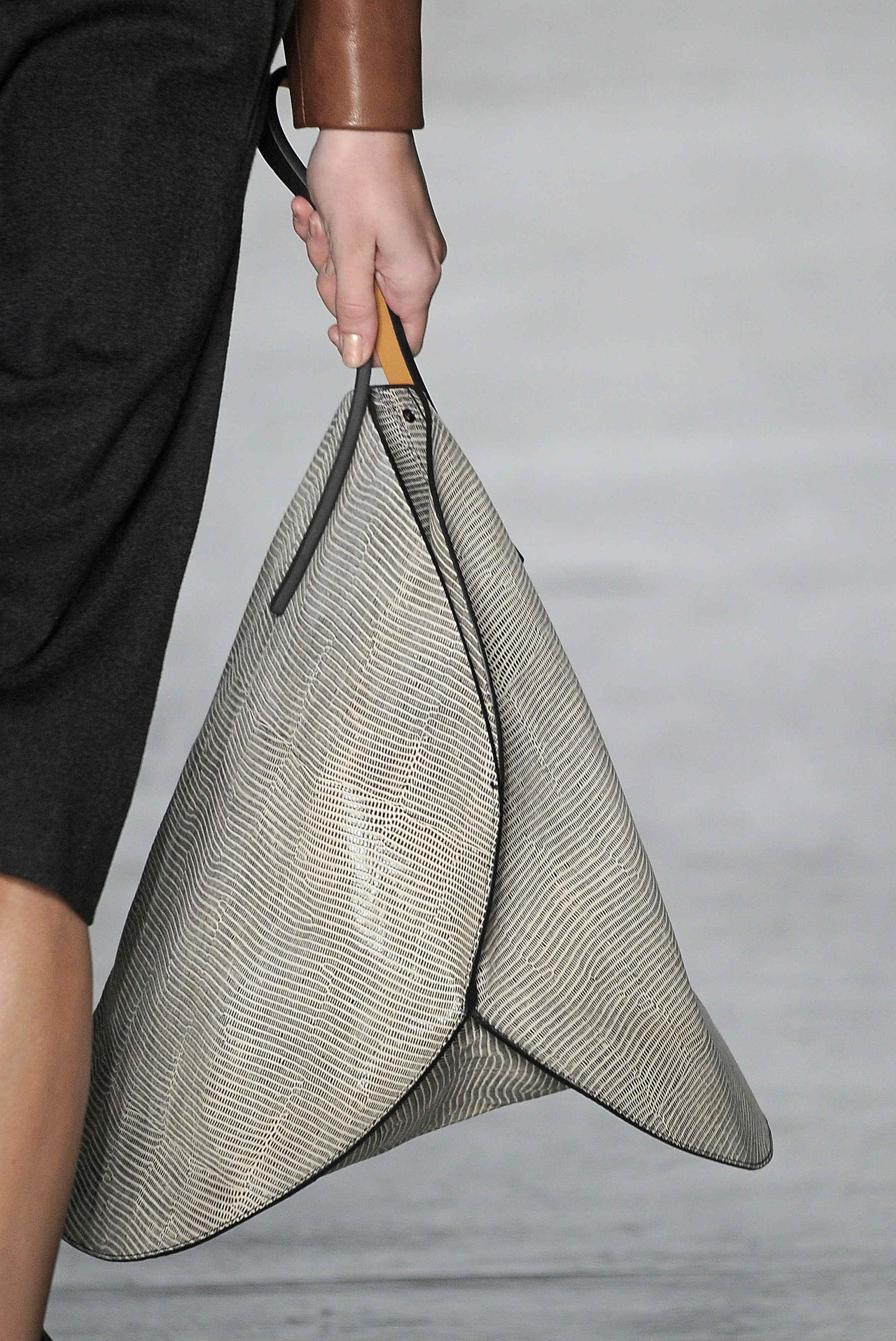 Zero + Maria Cornejo 2011�ﶬŮʿ�������ͼƬ