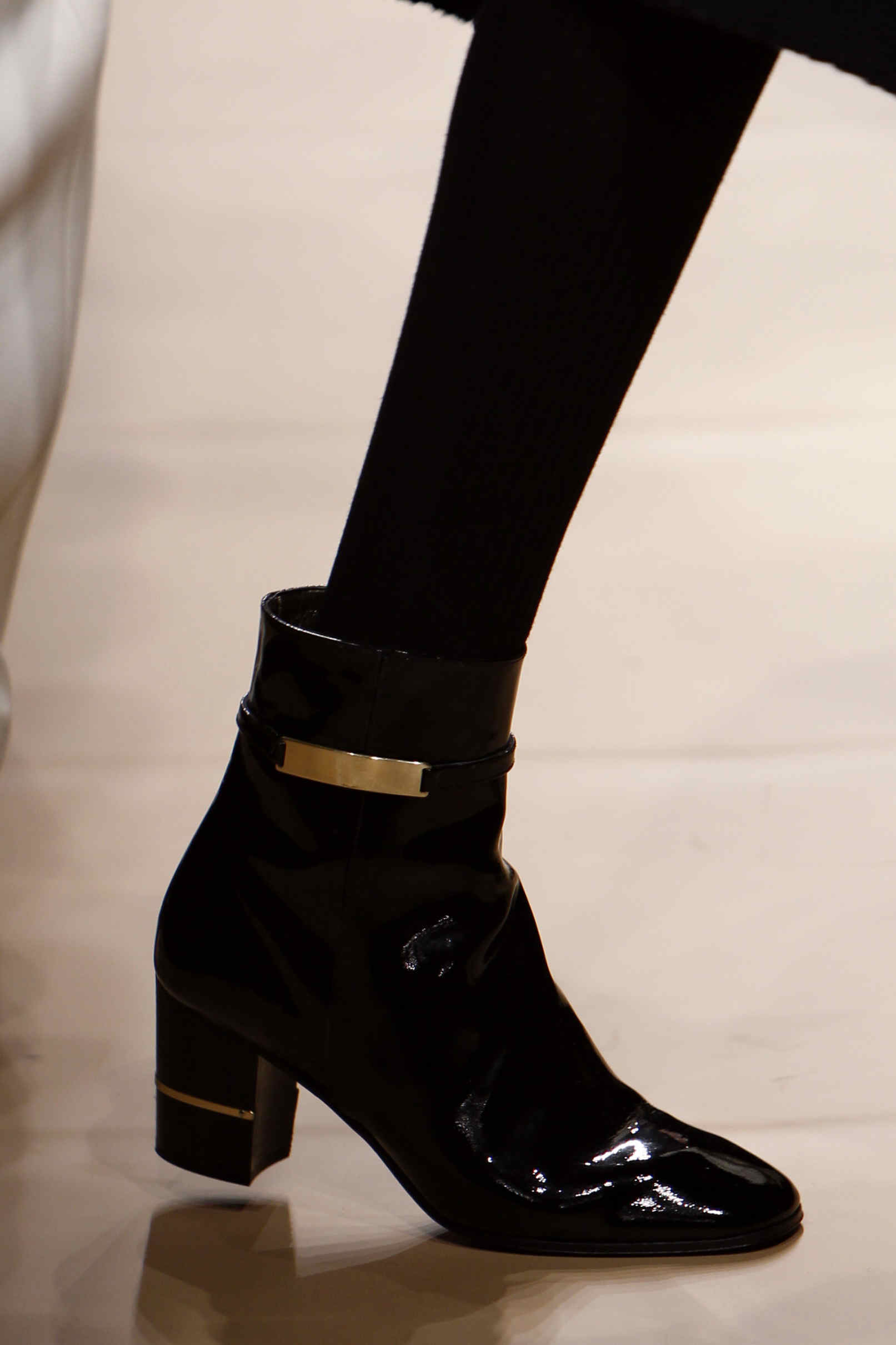 Daks 2011�ﶬŮʿЬ�ĸ���ͼƬ