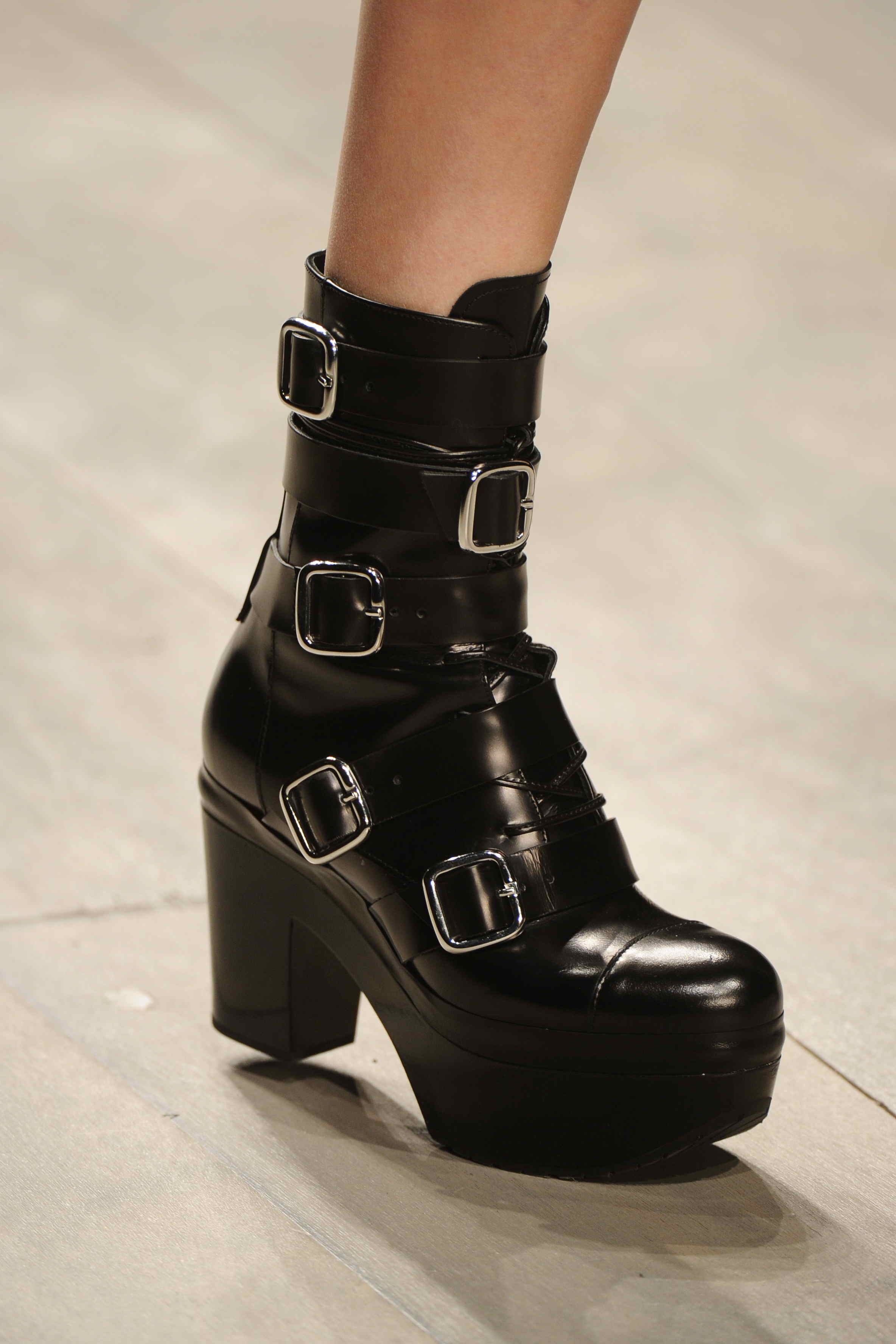 John Rocha 2011�ﶬŮʿЬ�ĸ���ͼƬ