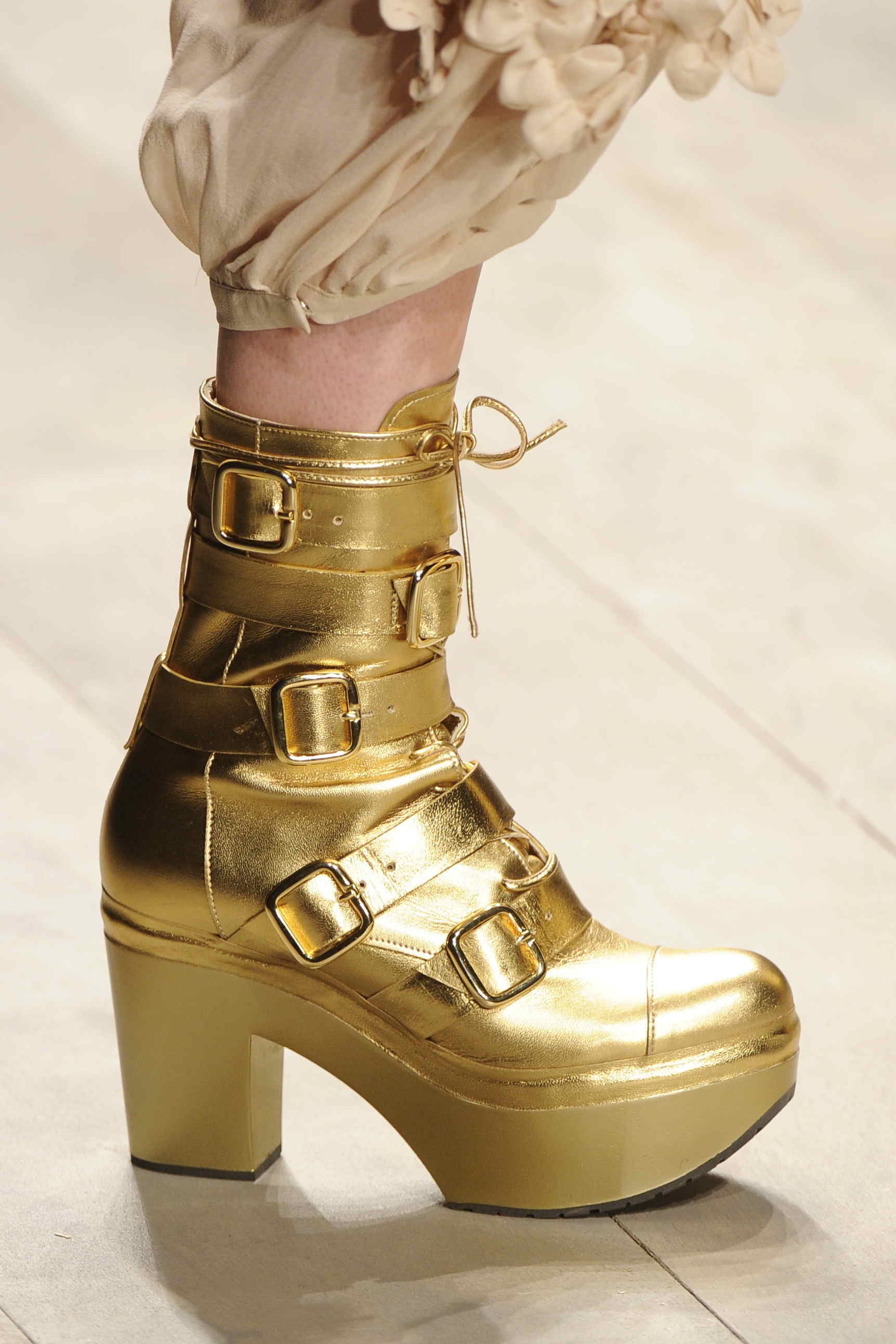 John Rocha 2011�ﶬŮʿЬ�ĸ���ͼƬ