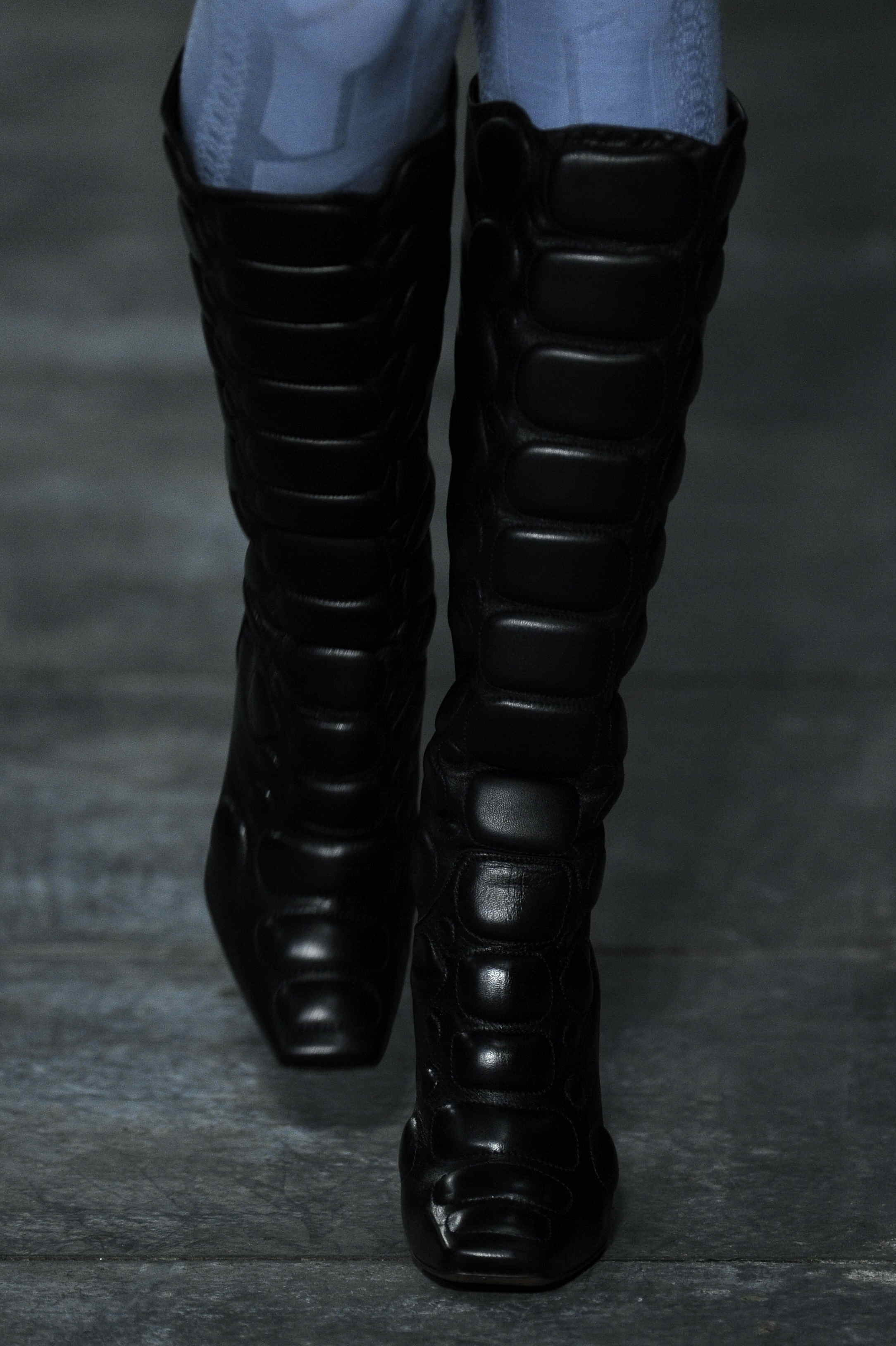 Peter Pilotto 2011�ﶬŮʿЬ�ĸ���ͼƬ