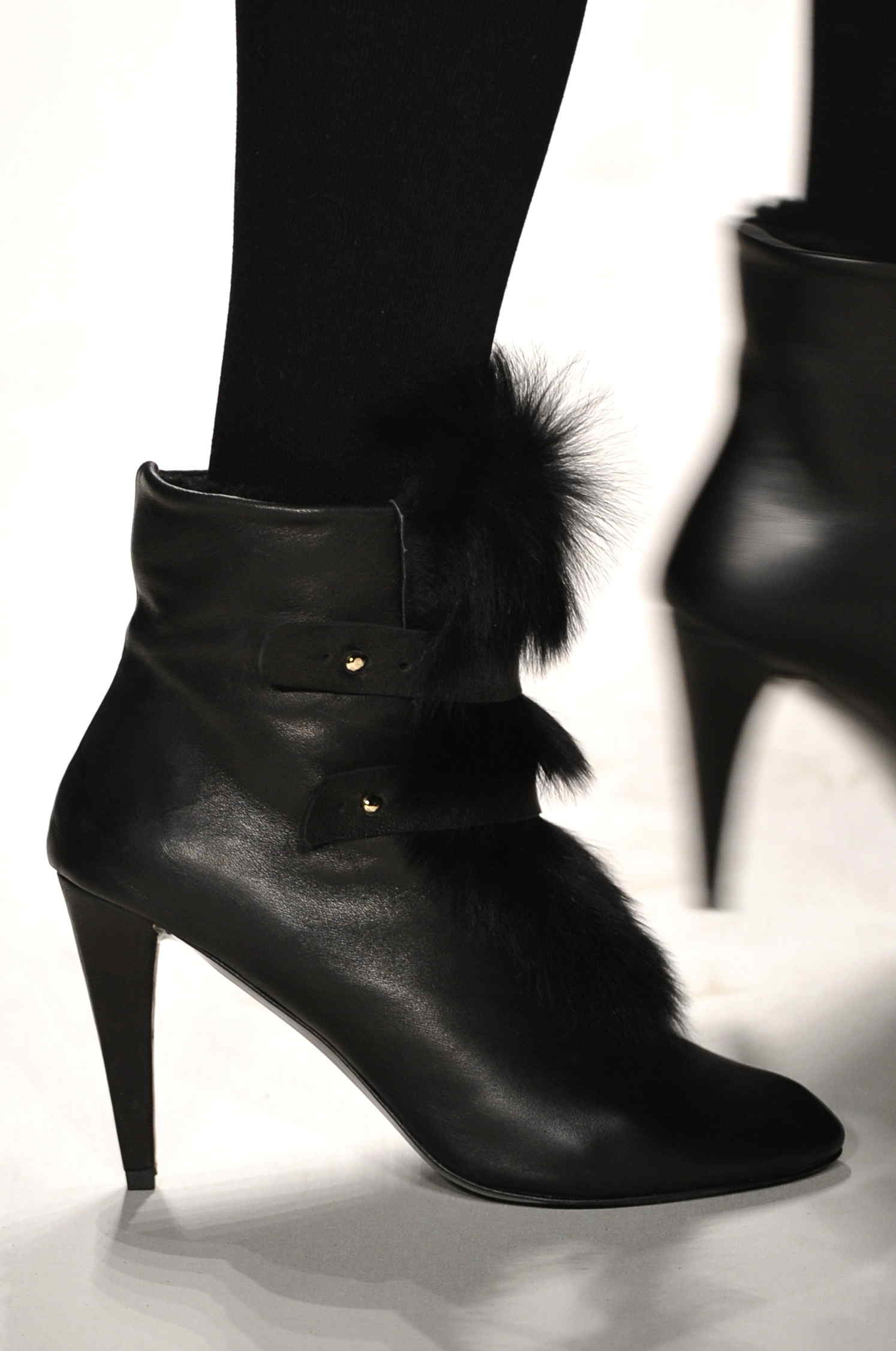 Rebecca Minkoff 2011�ﶬŮʿЬ�ĸ���ͼƬ
