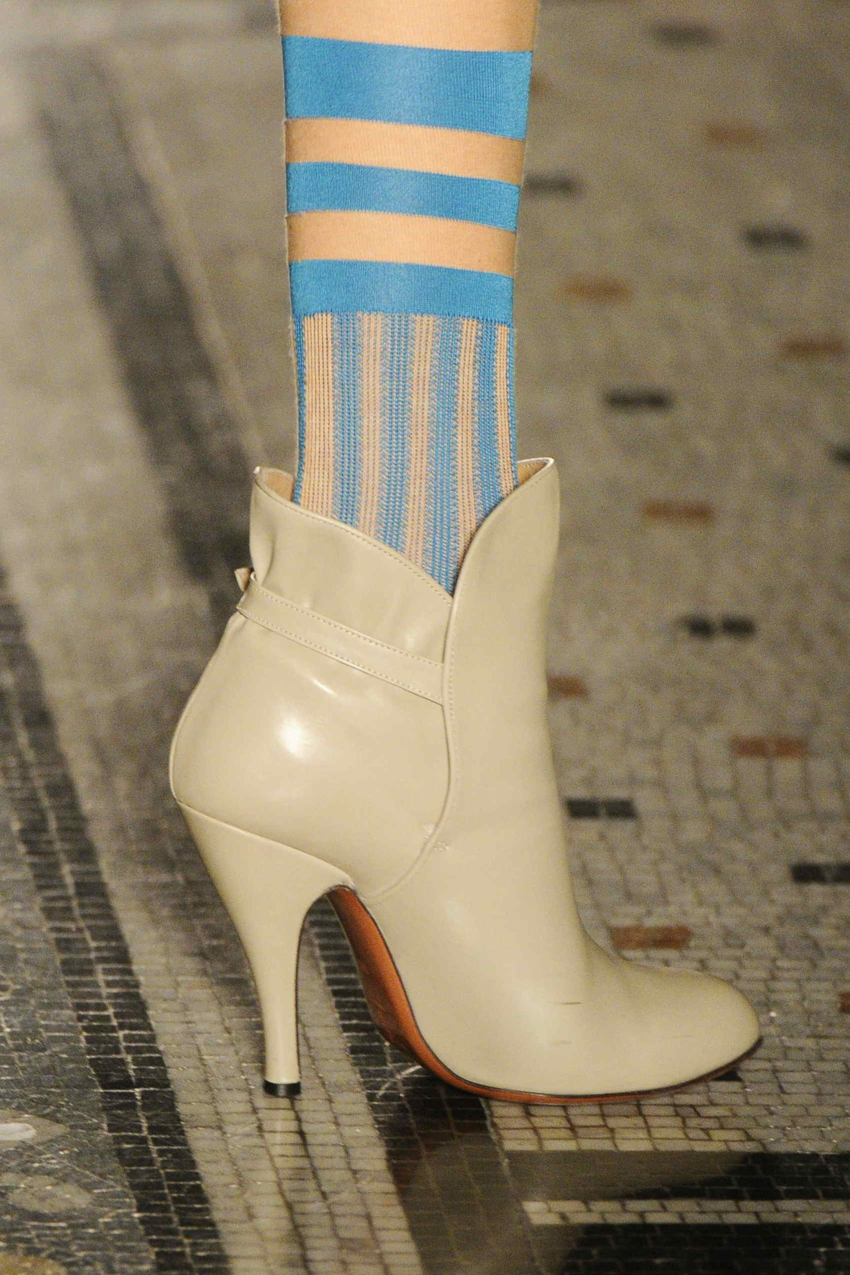 Vivienne Westwood Red Label 2011�ﶬŮʿЬ�ĸ���ͼƬ