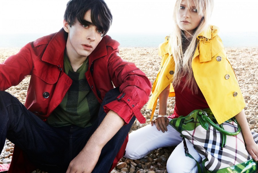 Burberry 2011年春夏广告高清图片