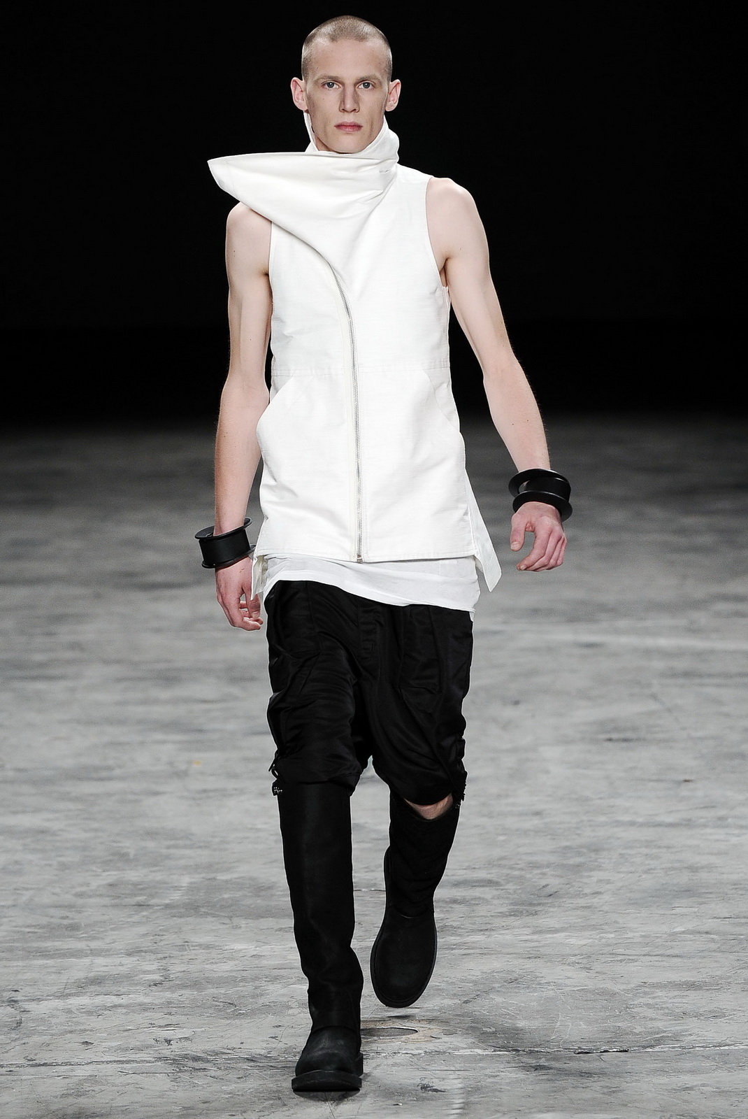 RICK OWENS 11������װ �㳡����ͼƬ