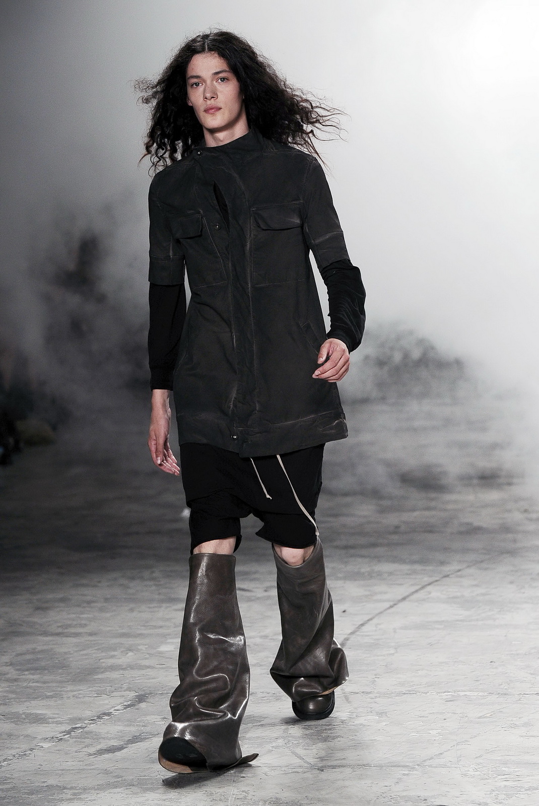 RICK OWENS 11������װ �㳡����ͼƬ