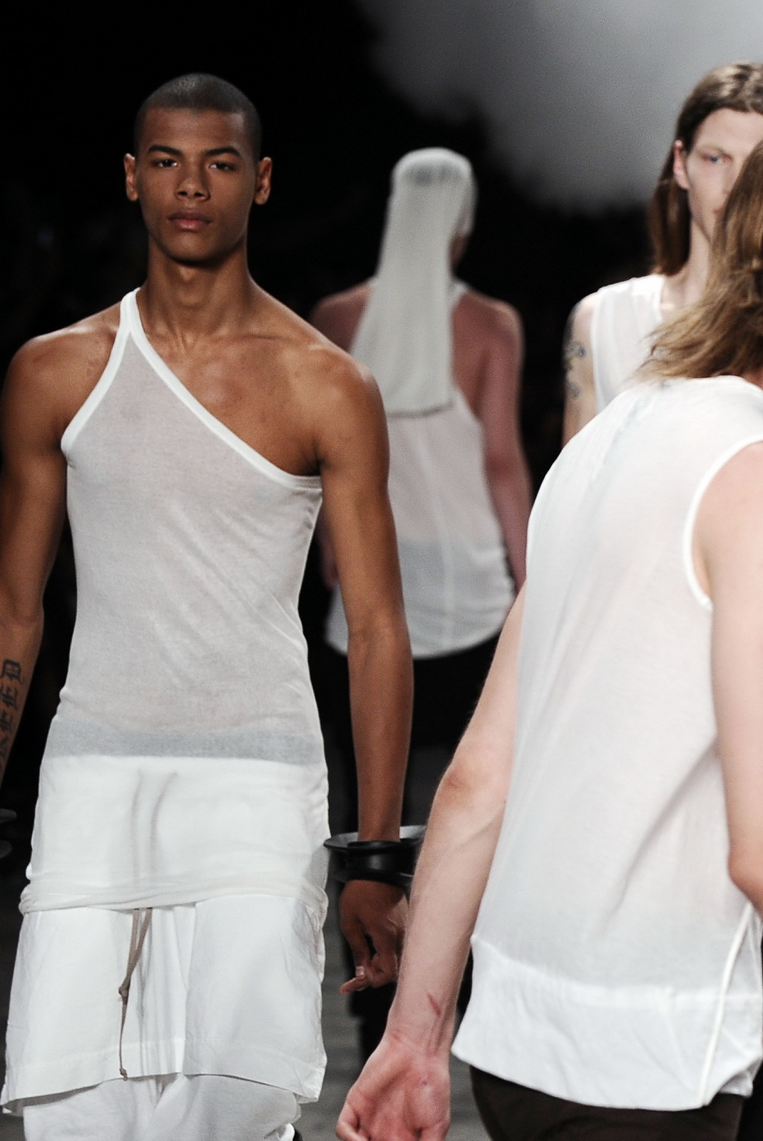 RICK OWENS 11������װ����ͼƬ