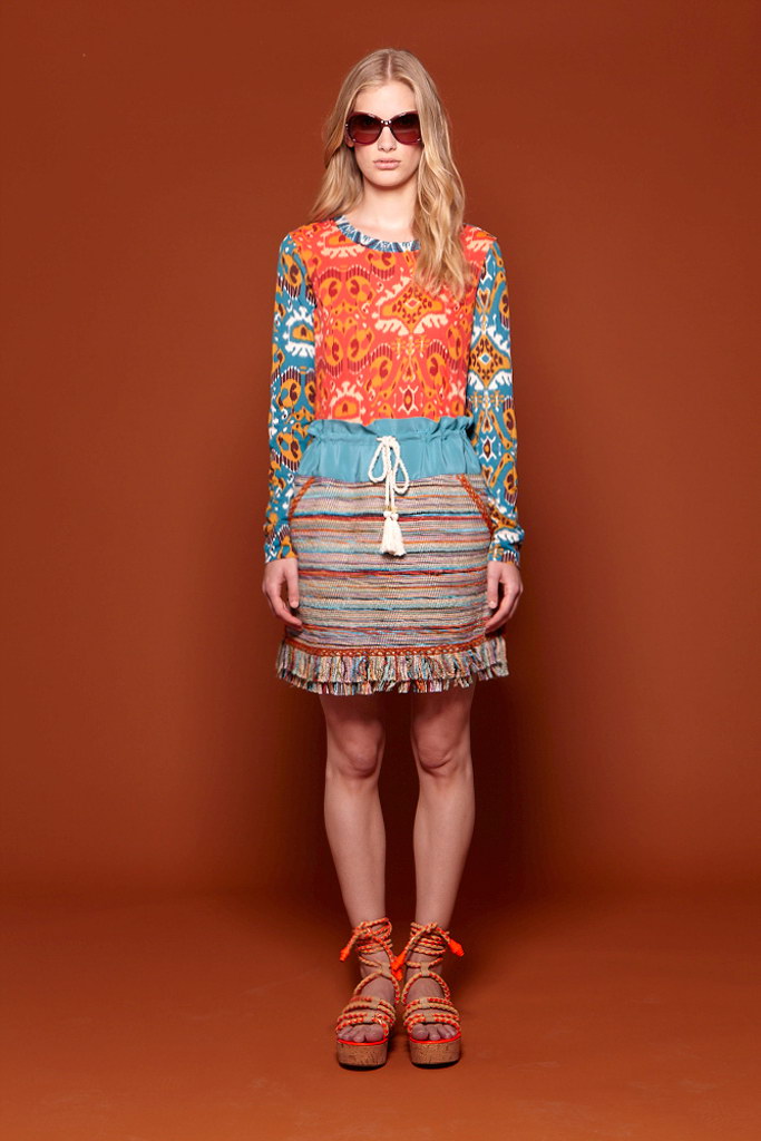 Tory Burch 2012�紺ϵ�и���ͼƬ