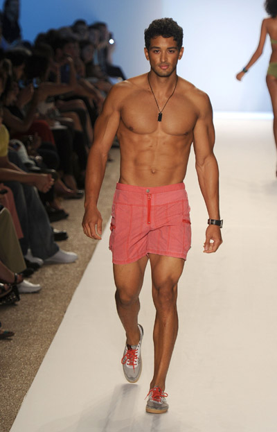 DIESEL 2012迈阿密泳装秀场