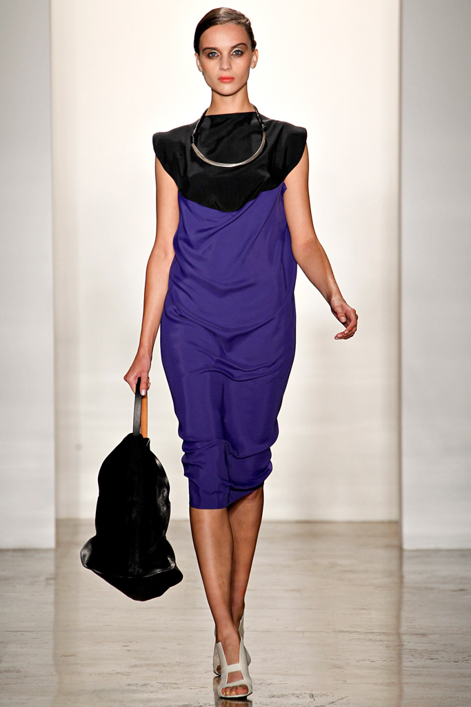 Zero + Maria Cornejo 2012�����㳡����ͼƬ