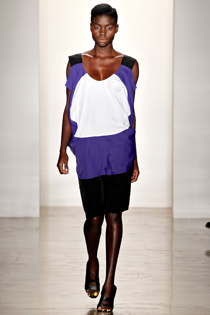 Zero + Maria Cornejo 2012�����㳡����ͼƬ