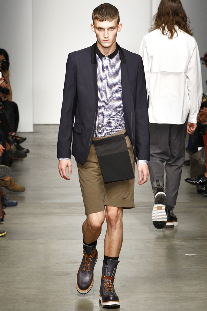 Yigal Azrouel 2012�����㳡����ͼƬ