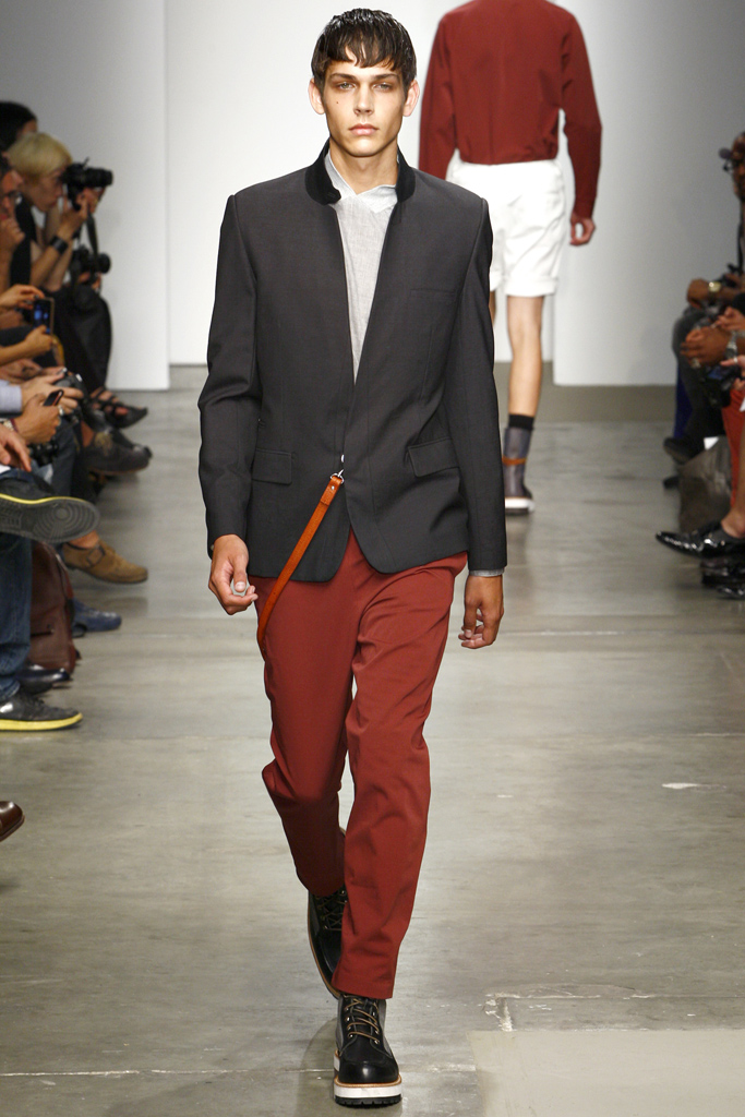 Yigal Azrouel 2012�����㳡����ͼƬ