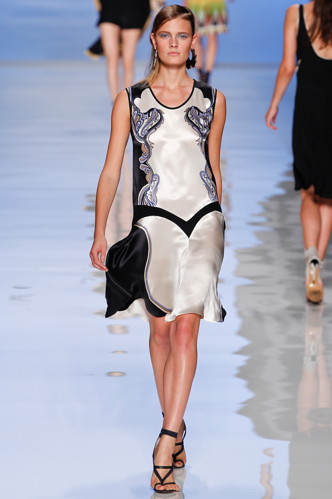 Etro 2012�����㳡����ͼƬ