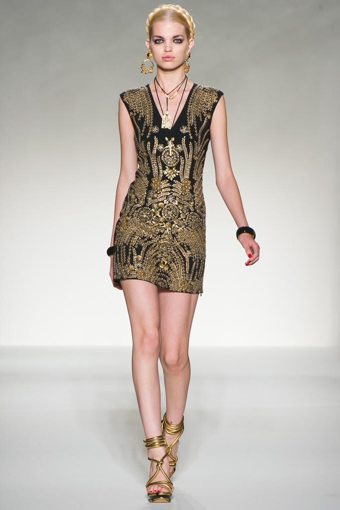 Moschino 2012�����㳡����ͼƬ
