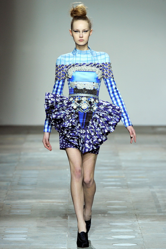 Mary Katrantzou 2012�ﶬ���¸���ͼƬ