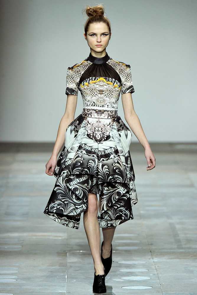 Mary Katrantzou 2012�ﶬ���¸���ͼƬ
