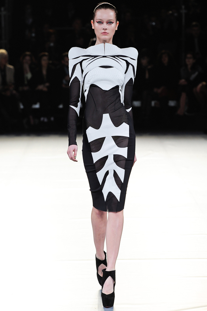 Mugler 2012�ﶬϵ�и���ͼƬ