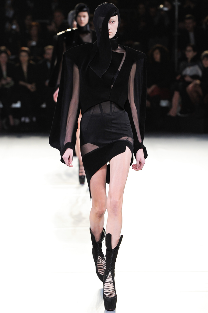 Mugler 2012�ﶬϵ�и���ͼƬ