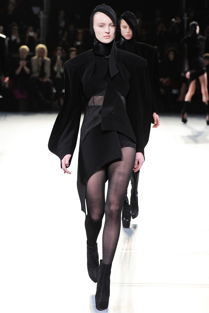 Mugler 2012�ﶬϵ�и���ͼƬ
