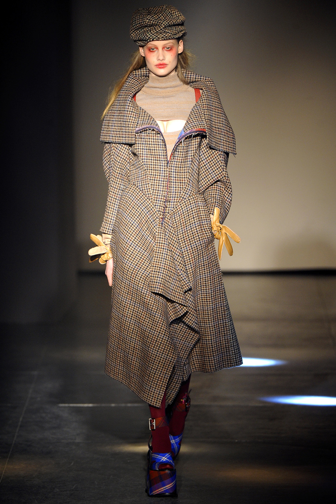 Vivienne Westwood 2012�ﶬϵ�и���ͼƬ