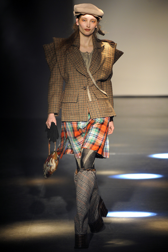 Vivienne Westwood 2012�ﶬϵ�и���ͼƬ