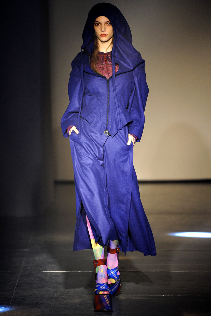 Vivienne Westwood 2012�ﶬϵ�и���ͼƬ