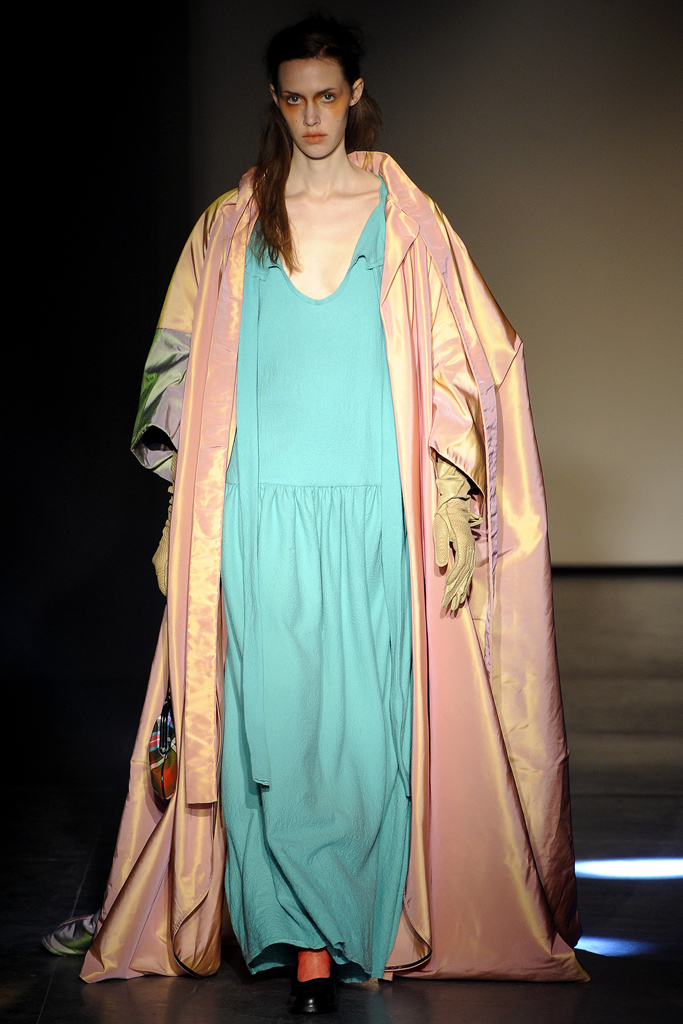 Vivienne Westwood 2012�ﶬϵ�и���ͼƬ