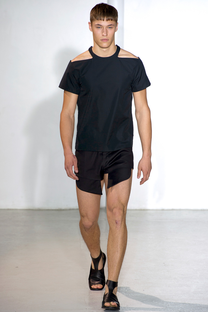 Mugler 13������װ����ͼƬ